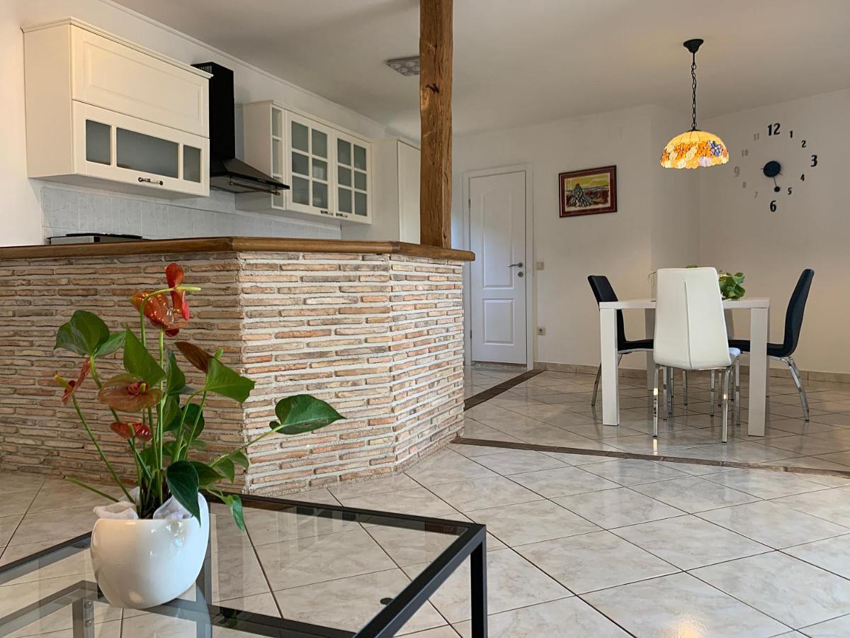 Casa Istriana Vrsar Villa Luaran gambar